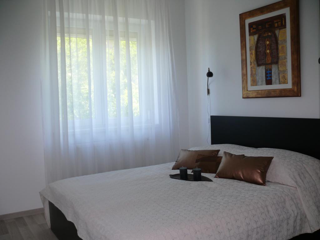 Heroes' Residence Βουδαπέστη Εξωτερικό φωτογραφία